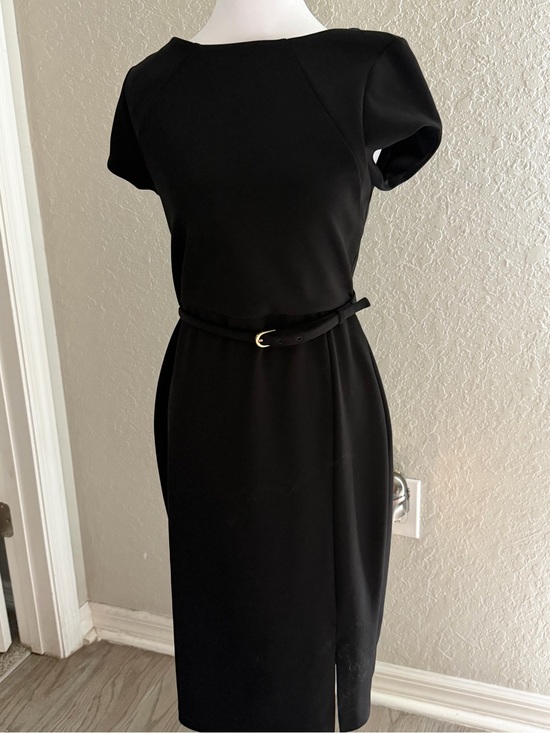 Express Dresses & Skirts - Express Black Short-Sleeve Sheath Dress with Slim Belt